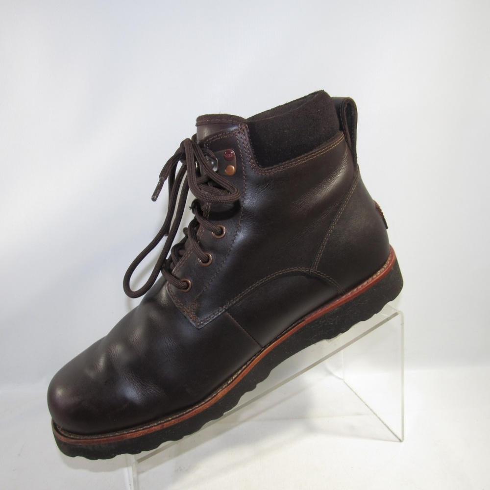 UGG Seton Size 10 M Brown Ankle Boots Mens C2A E6 - Picture 2 of 8